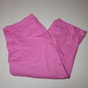 💚 St. John's Bay Bright Fuschia Capris Size 6‎